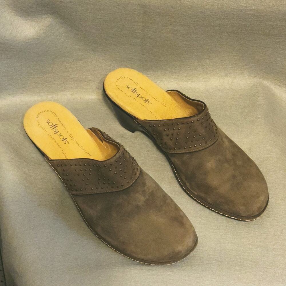 Softspots Suede Studded Mule Size 11 Comfort Slip-On Cushioned EUC